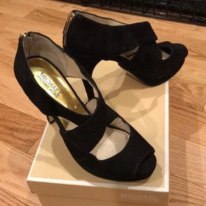 Michael Kors amazing heels!